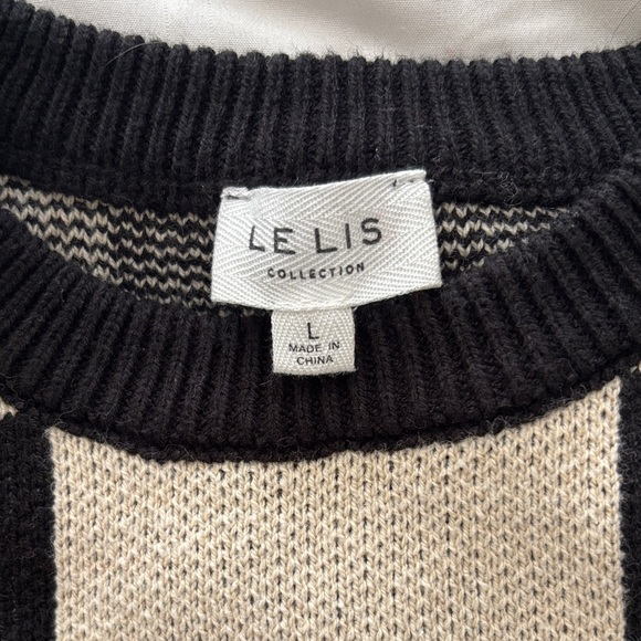 Le Lis Black and Cream Checkerboard Floral Crewneck Sweater - Picture 2 of 3